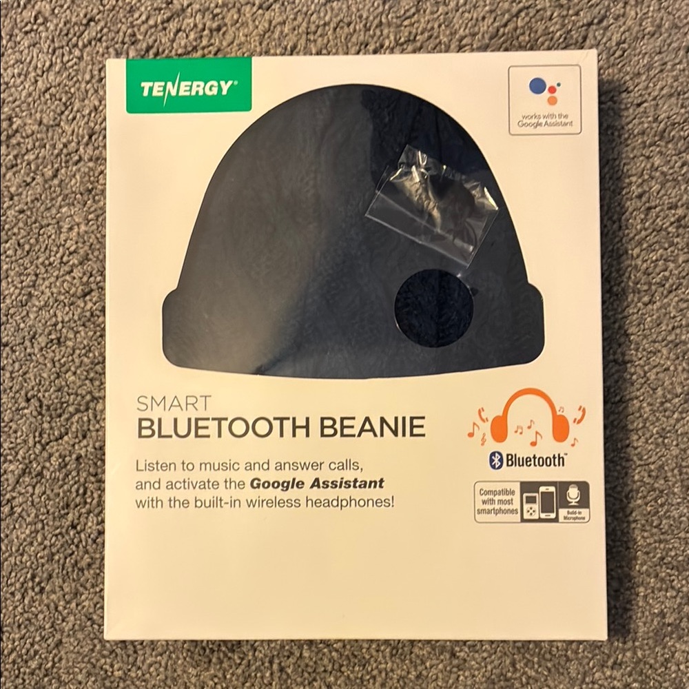 Black Bluetooth Beanie